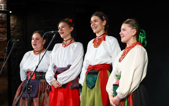 DakhaBrakha зіграла під землею, а школярі встановили рекорд: як минув GOGOLFEST у Запоріжжі