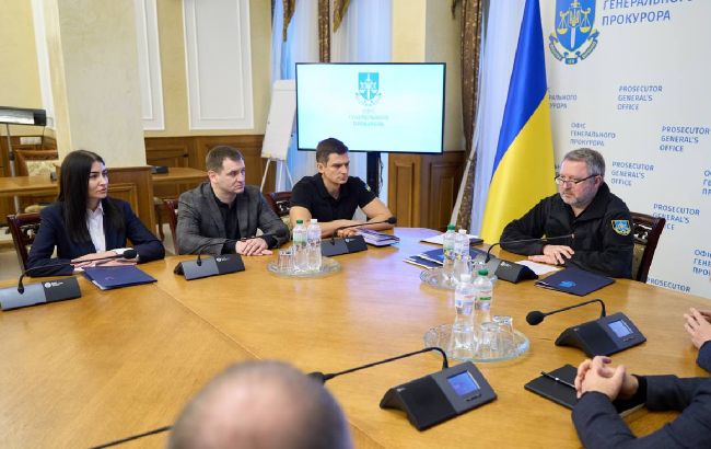 Генпрокурор назначил себе трех заместителей: кто занял кресла