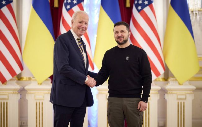 Зеленский подтвердил визит Байдена в Киев