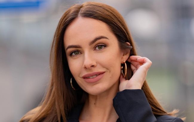 Ексдружині Остапчука дорікнули через зазіхання на їхній спільний будинок: вона відповіла