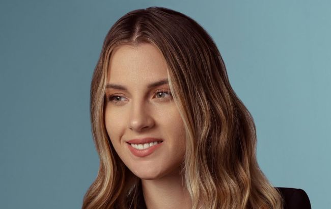 Ольга Харлан впервые станет мамой: спортсменка показалась с округлым животиком (видео)