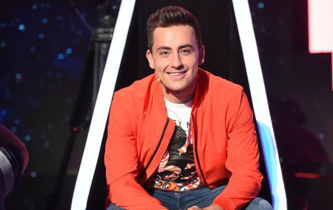 Звезда "Лиги смеха" объявил о помолвке с возлюбленной