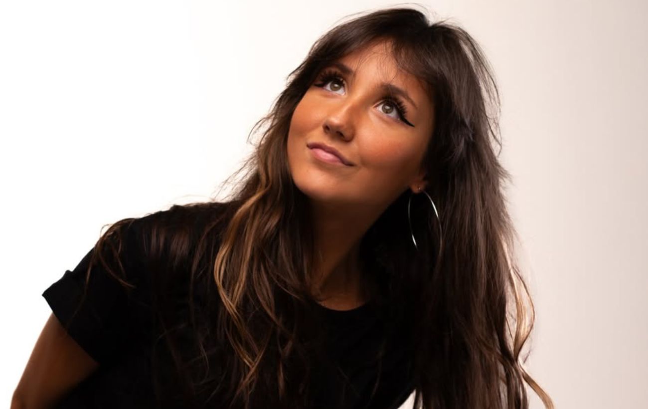 "Питань нема": 22-річна українська співачка стала мільйонеркою завдяки одній пісні