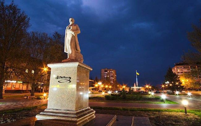 Оккупанты ночью демонтировали памятник Шевченко в центре Мелитополя, - мэр