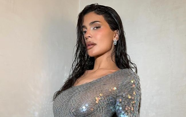 "Теперь копия своей мамы". Новая стрижка Кайли Дженнер произвела фурор в сети (фото)