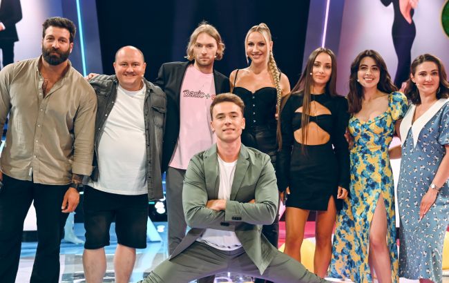 "Сколько процентов женщин имеют "краша" среди военных?" Интересные статистические факты из шоу "Хто зверху?"