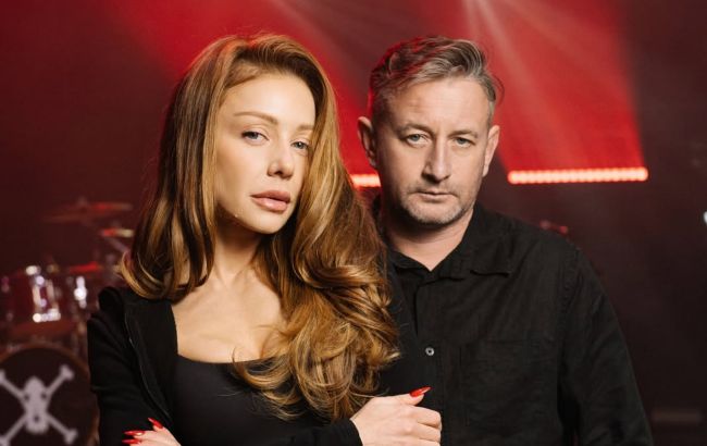 Тина Кароль и группа "Жадан и Собаки" спели о любви, которая сильнее расстояния (видео)