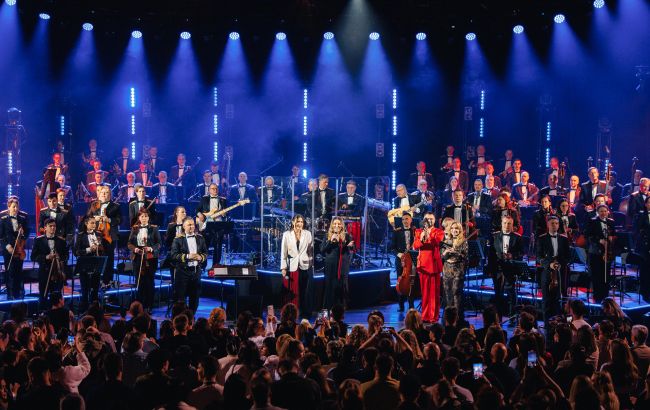 Несмотря на повреждения Октябрьского дворца: в Киеве провели Ukrainian GALA | VYTOKY