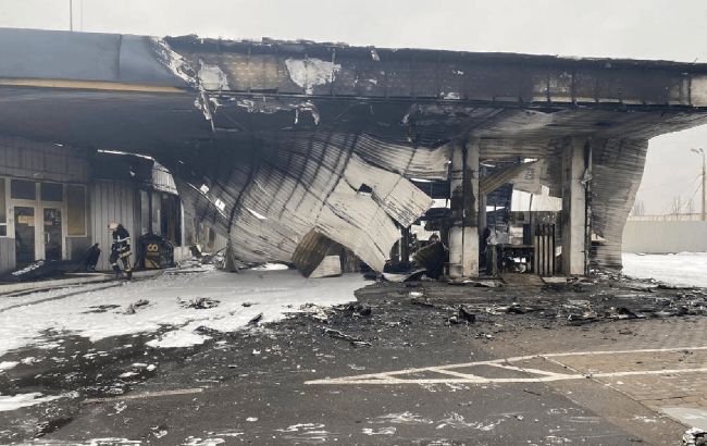В Киевской области произошел масштабный пожар на АЗС