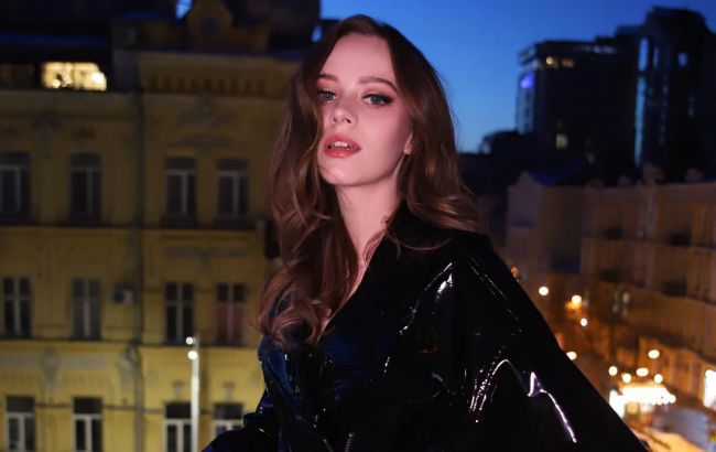 Популярная актриса показала свою квартиру в Чернигове, разрушенную российской ракетой (фото)