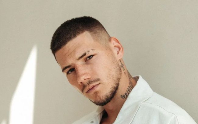 Съела акула. В сети "похоронили" блогера Волошина, который сбежал на Бали