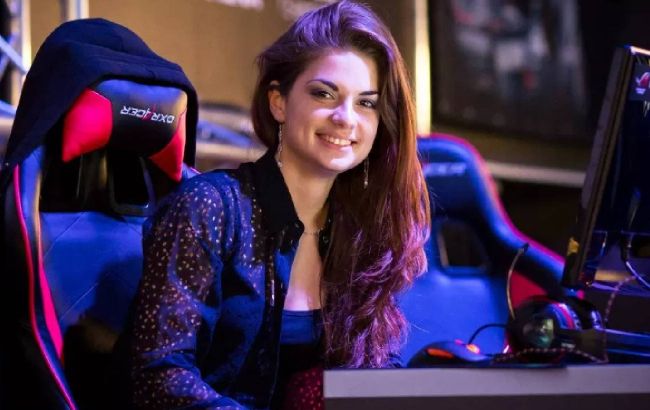 Впервые на топ-турнире по Counter-Strike 2 женщина стала тренером мужской команды