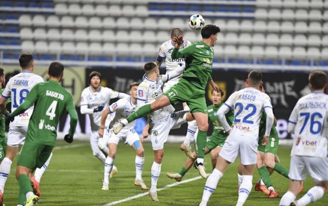 Стандарт и Ванат: "Динамо" переиграло "Карпаты" и увеличило отрыв в чемпионской гонке УПЛ