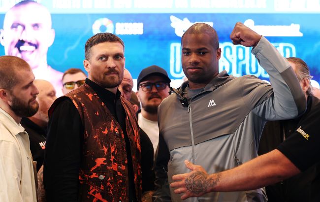 Усик та Дюбуа похизувались фізичною формою перед реваншем (відео)