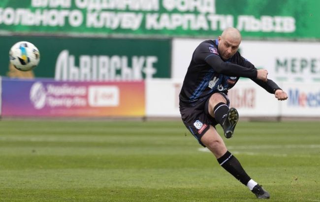 Ракицкий забил за "Черноморец" почти с центра поля: видео шедевра