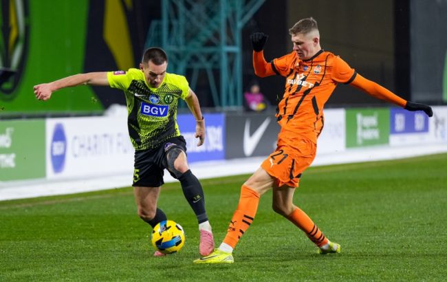 Ванат проти "Барси", продовження УПЛ та "бронзова" гра ЧС: головні футбольні матчі суботи