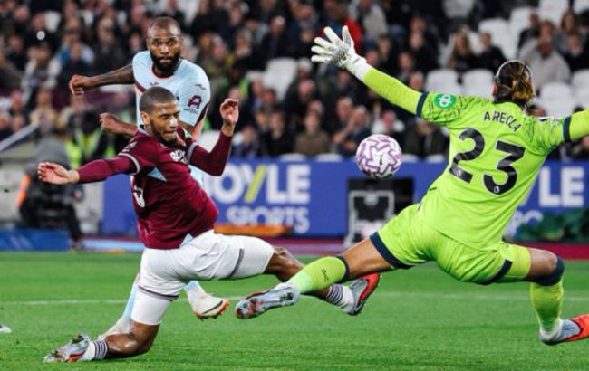 Ярмолюк создал победный гол "Брентфорда": видео шедевра из АПЛ