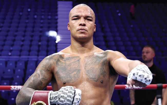 Если не Усик: WBO нашла для Уордли "запасного" соперника