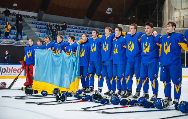 Впервые за 13 лет. Украина с победы стартовала на молодежном ЧМ по хоккею (видео)