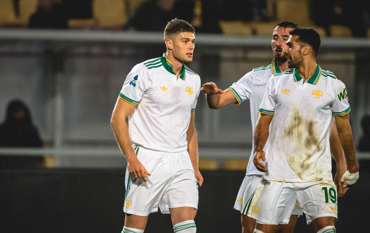 Довбик забив, але негаразди продовжуються: що трапилося у матчі Серії А (відео)