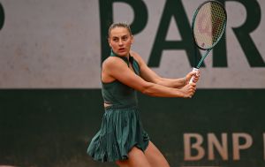 Экс-россиянка показала зубы: Костюк не без проблем выиграла первый матч года