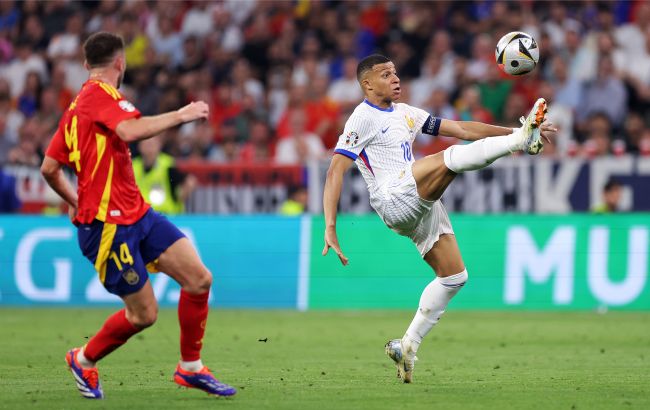 Мбаппе догнал Роналду: форвард "Реала" повторил исторический рекорд Лиги чемпионов (видео)