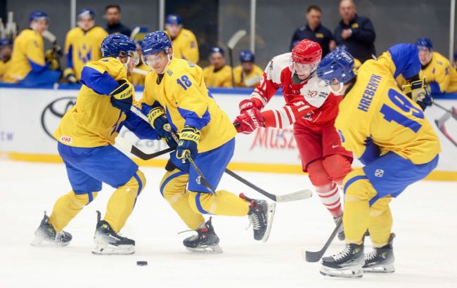 С камбэком и голом дебютанта: хоккейная сборная Украины обыграла соперника по ЧМ в Кубке наций