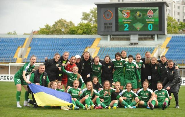 "Пробивають дно": центральний матч чемпіонату України з футболу зірвали через порожній бак автобуса