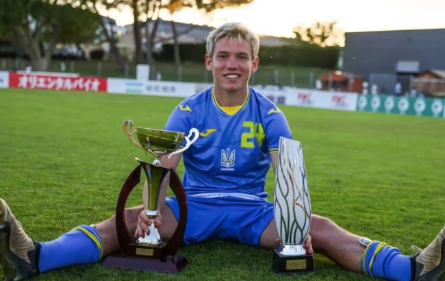 Можливий суперник "синьо-жовтих" у фіналі плей-офф відбору ЧС-2026 розраховує підсилитися українцем