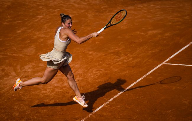 Костюк с разгромом и рекордами вышла в четвертьфинал "тысячника" в Мадриде (видео)