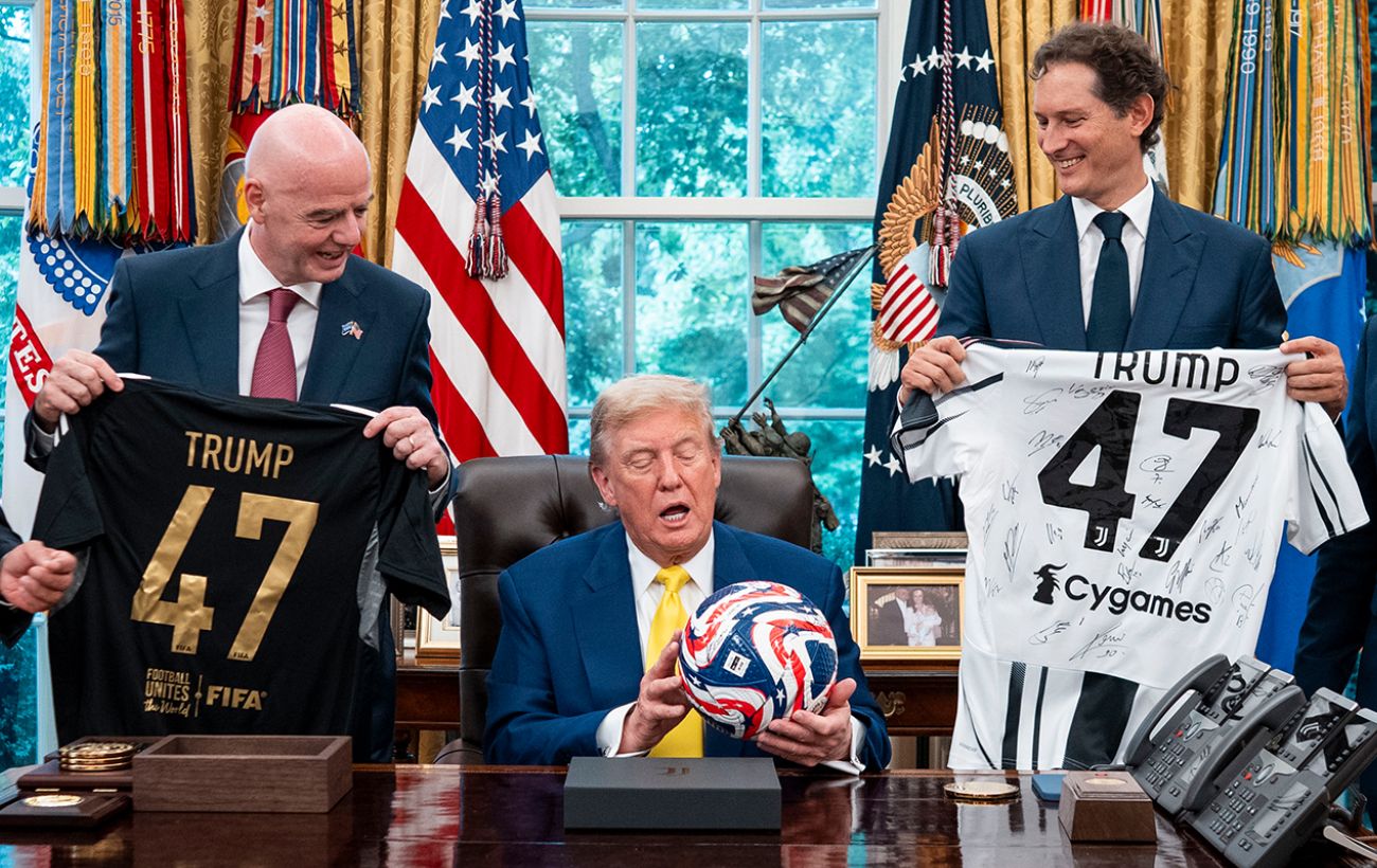"Вони просто заплуталися": Трамп пояснив свій скандальний дзвінок у ФІФА