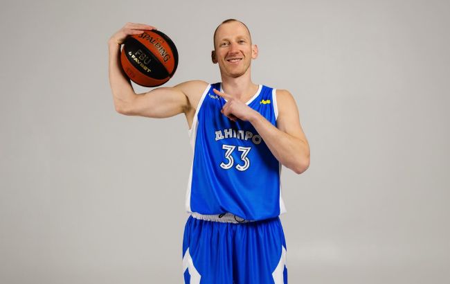 Лідер баскетбольного "Дніпра" після важкої перемоги несподівано вирішив продати авто за копійки