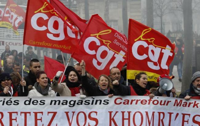 Во Франции протестуют против новых условий труда
