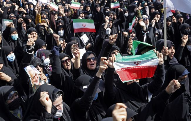 Протести в Ірані: кількість загиблих перевищила 100 осіб