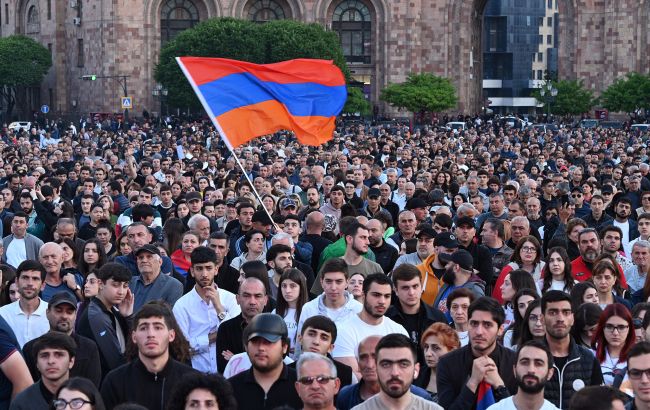 ЦВК Вірменії за день до виборів відмовилася виключати партію, яку пов'язують із РФ