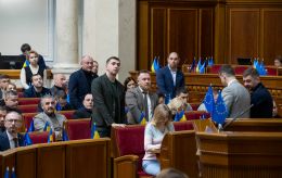 Закон про посилки провалили: що планує робити Мінфін з умовою від МВФ