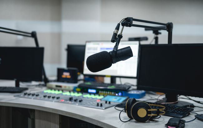 Связь с домом. В Эстонии открывают первую украиноязычную радиостанцию