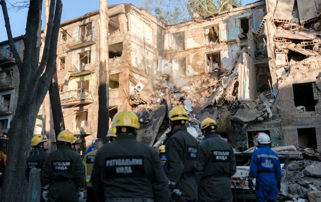 Обхід санкцій через Китай: як РФ маскує чипи для ВПК під секс-іграшки