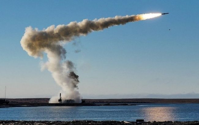 РФ перебросила ракеты "Оникс" в Крым: Гуменюк рассказала, ждать ли массированных атак ими