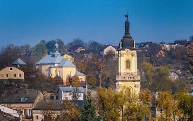 Загрожує зникнення. Об'єктами унікального українського скульптора зацікавилися в Європі