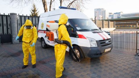 Во Львове на коронавирус протестовали работников коммунальных служб