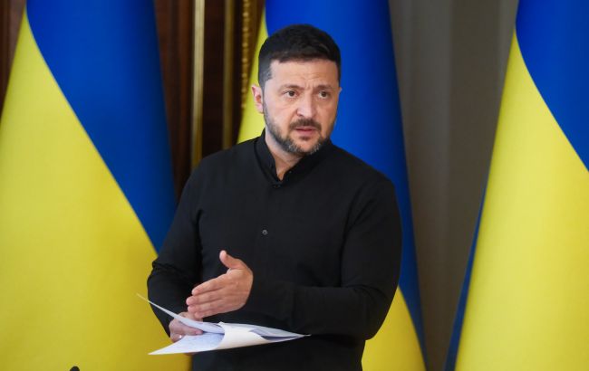 Зеленський: зброя вже на складах, Росії не допоможе навіть 30 днів перемир’я