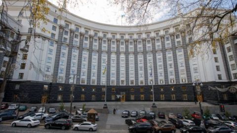 У Кабміні готують закон про відповідальність за покупку "дерева без бирки"