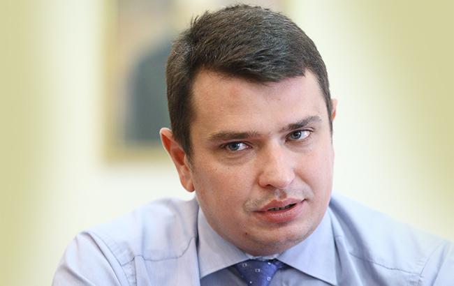 Сытник считает, что обвинения Луценко в адрес НАБУ мешают работе Бюро