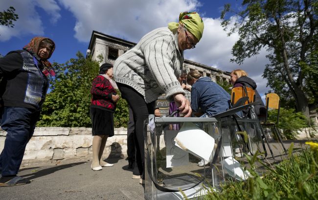 В Херсонской области задержали женщину, которая помогала РФ проводить "референдум"