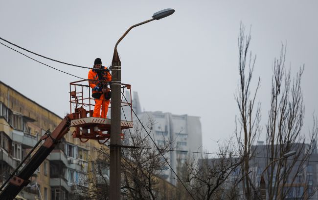 Масштабна негода знеструмила понад 700 населених пунктів майже у всіх областях України