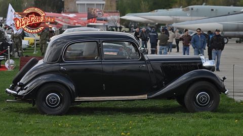 У Києві покажуть перші радянські лімузини і британські Rolls Royce: де і коли
