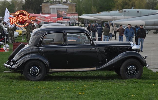 В Киеве покажут первые советские лимузины и британские Rolls Royce: где и когда
