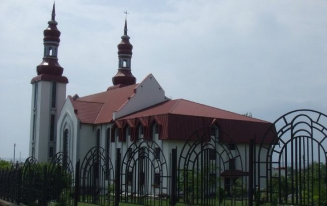 Окупанти в Бердянську захопили будівлю католицького костелу