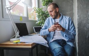 Рекордна конкуренція на ринку праці: де на одну вакансію претендують понад 80 кандидатів